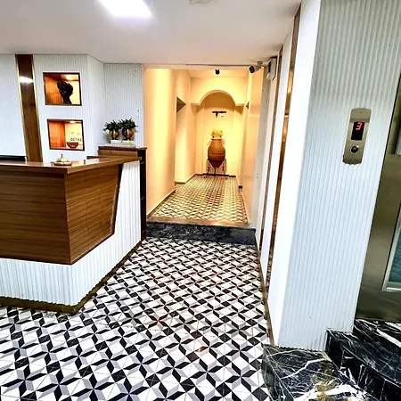 Besiktas Hotel *