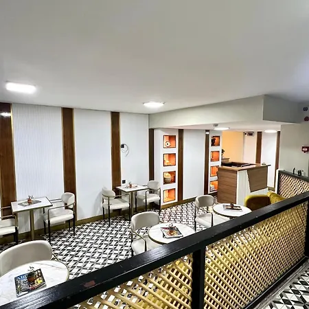 Отель Besiktas